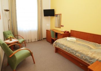 Lzesk hotel Sadov Pramen